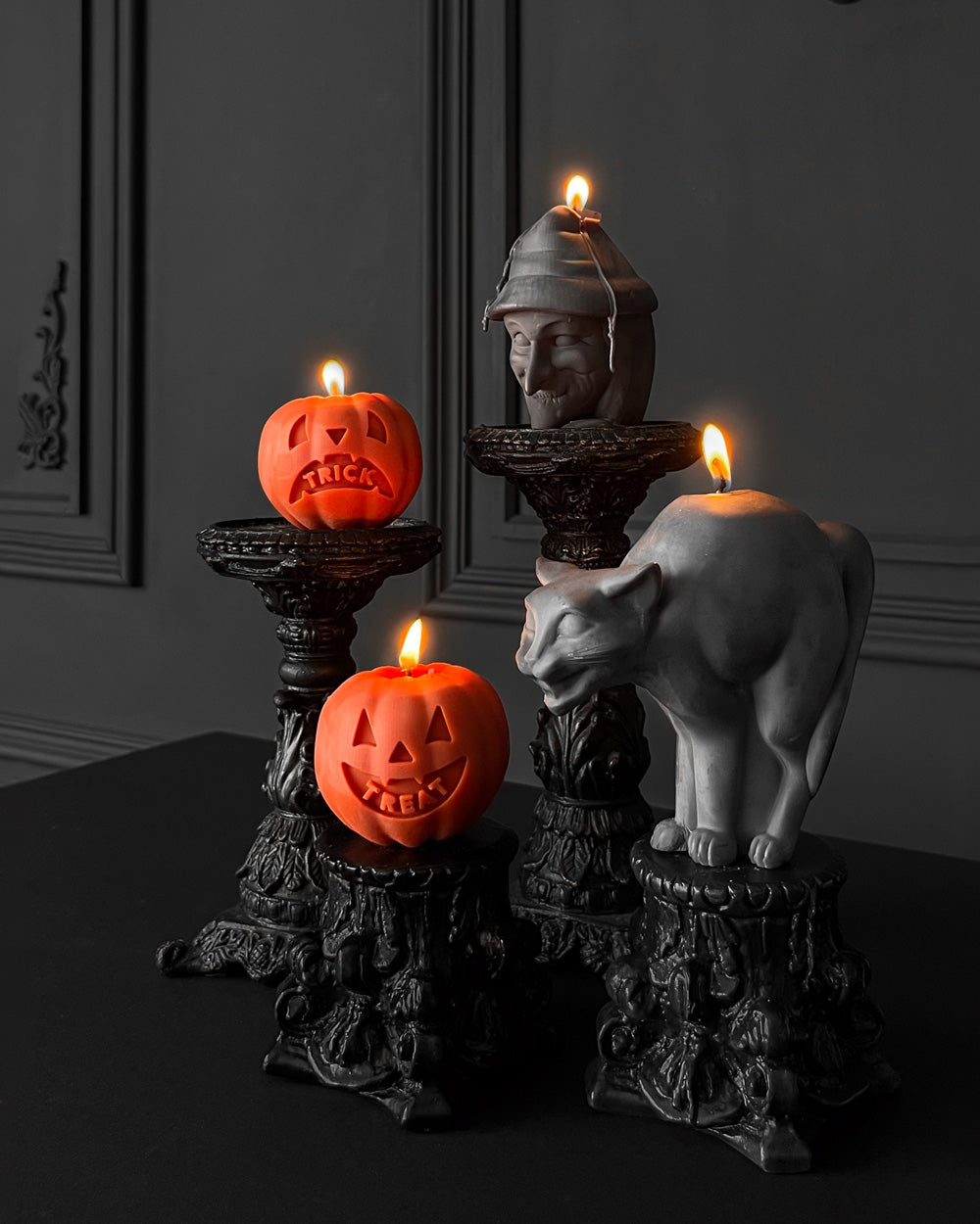The Scaredy Cat Candle