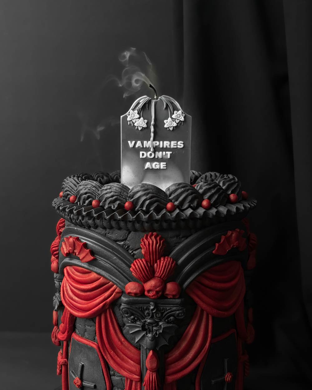 Vampires Don't Age ~ Bougie D’Anniversaire