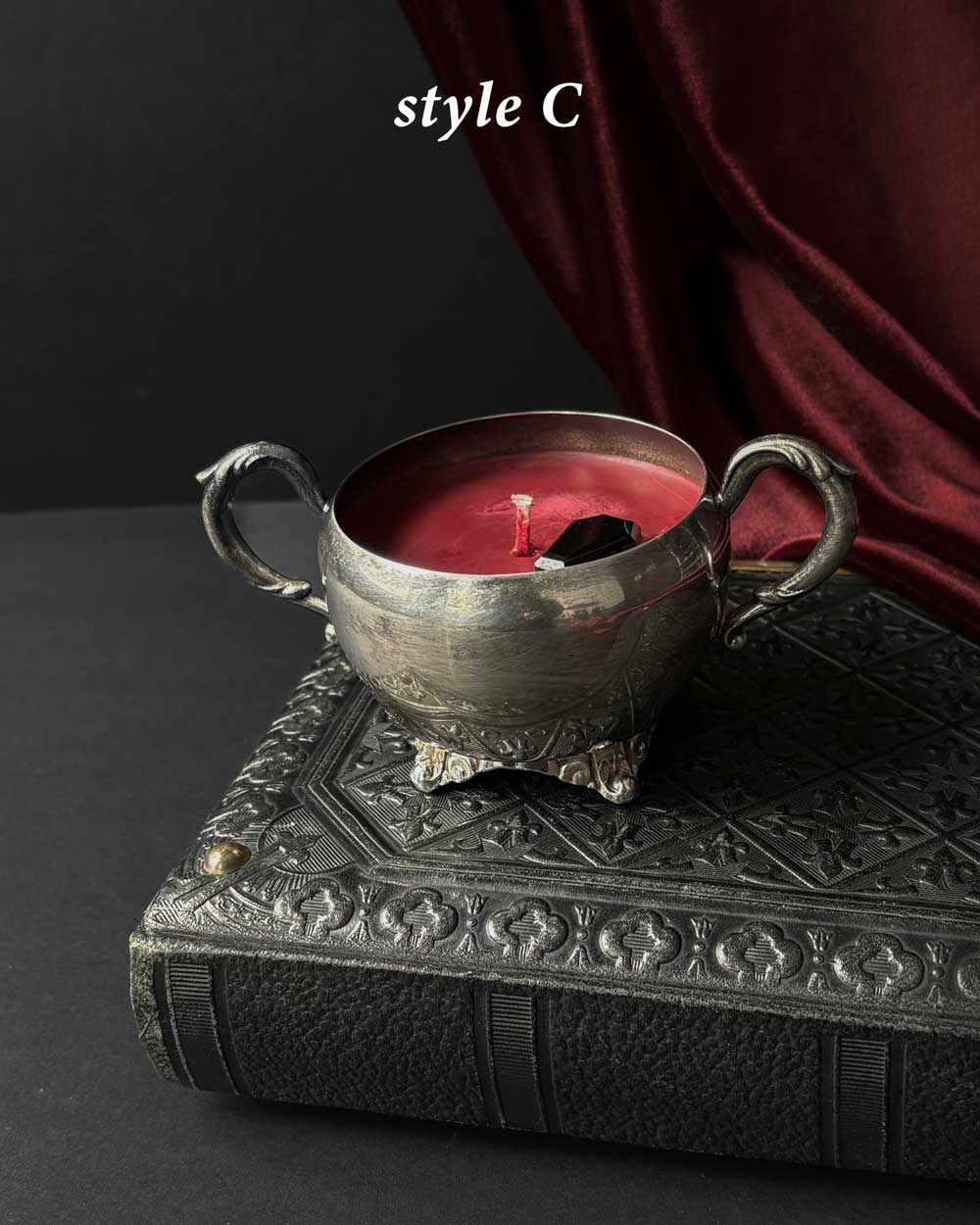 Cauldron Candle ~ Red Wax with Coffin