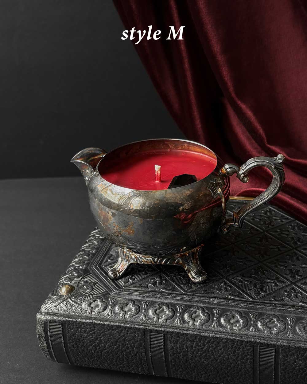 Cauldron Candle ~ Red Wax with Coffin