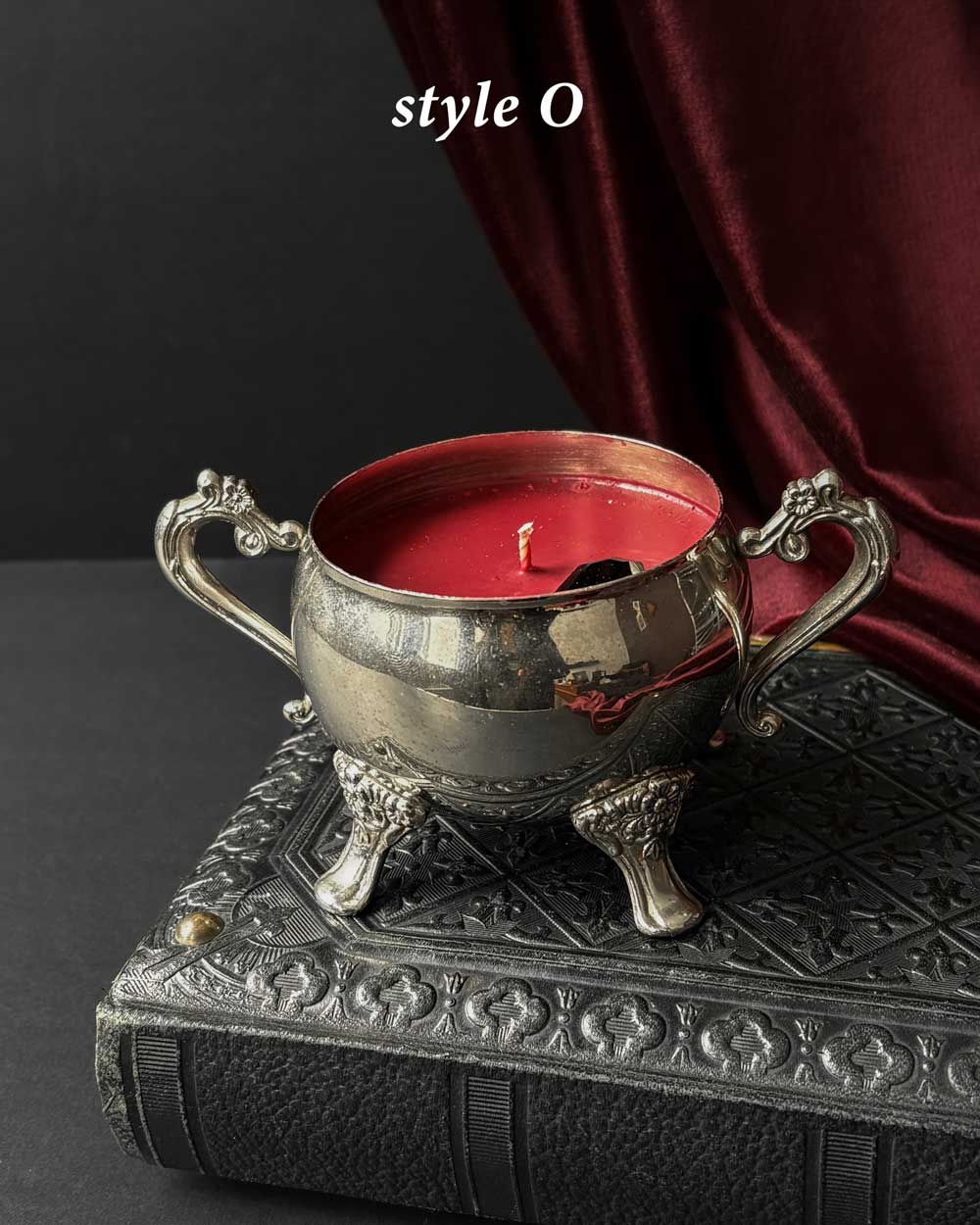 Cauldron Candle ~ Red Wax with Coffin