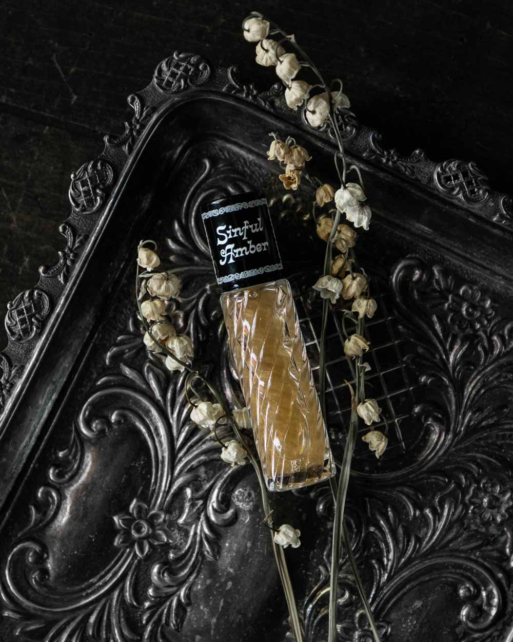 Sinful Amber ~ Perfume Oil (Amber & Soft Florals)