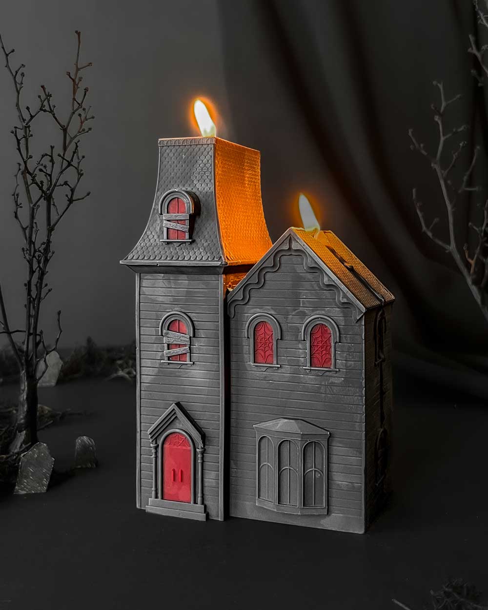 Haunted Manor Candle