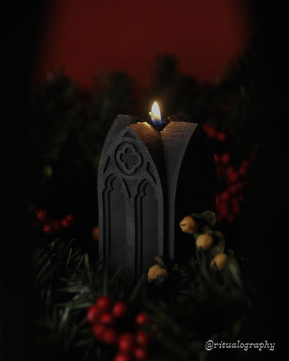 Gothic Arches Candle