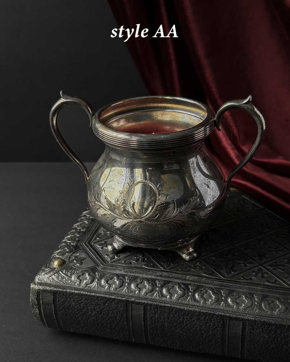 Cauldron Candle ~ Red Wax with Coffin