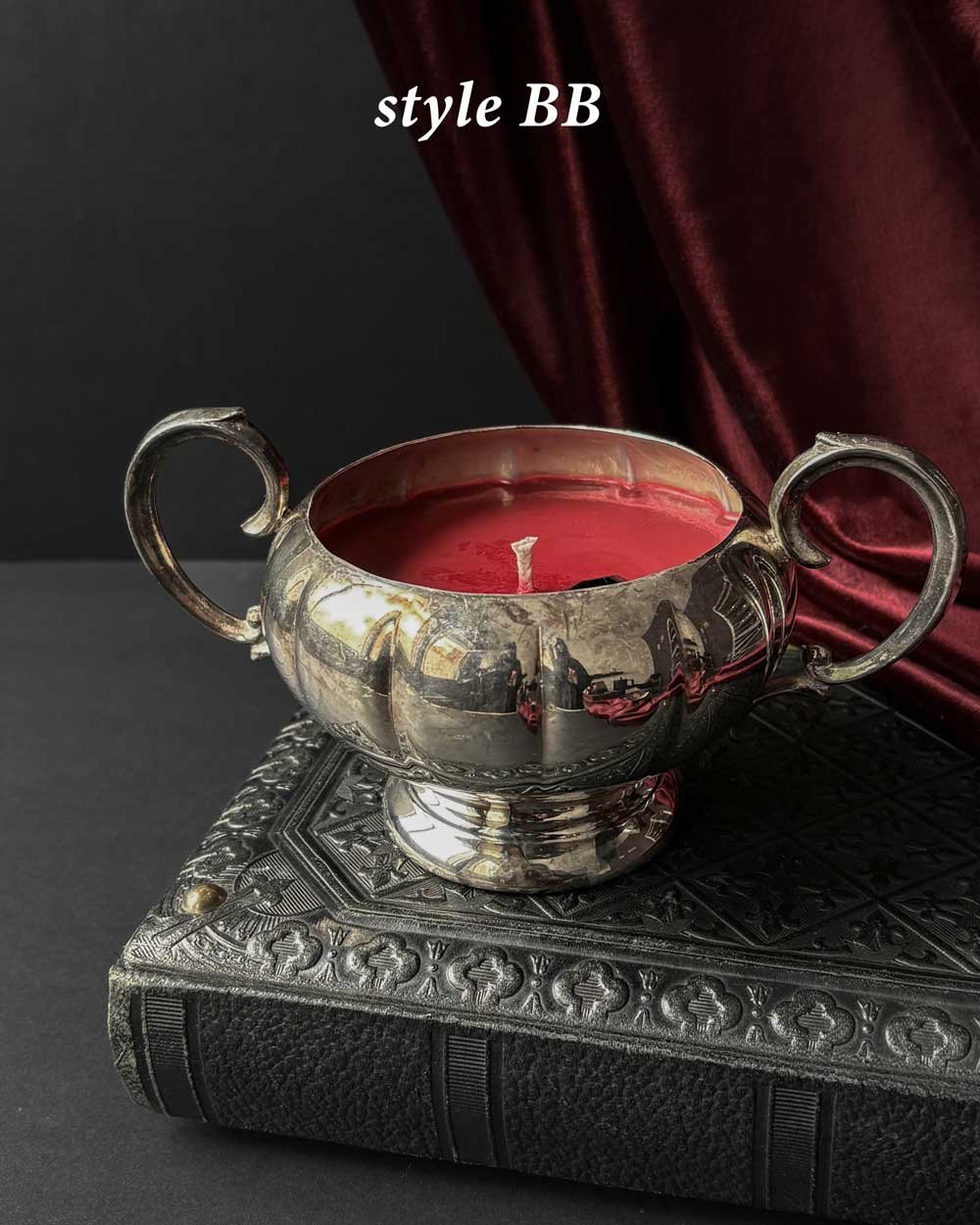 Cauldron Candle ~ Red Wax with Coffin