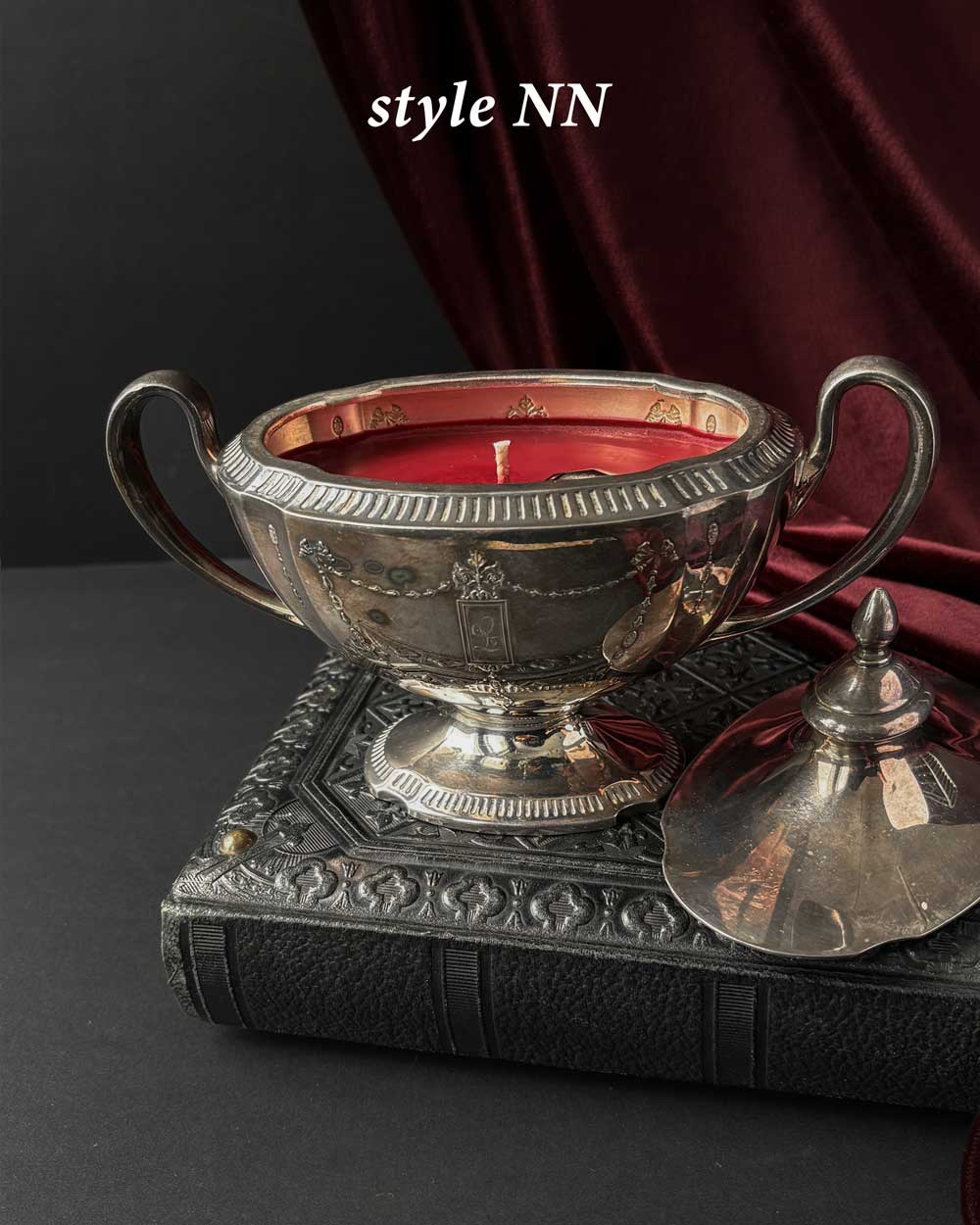 Cauldron Candle ~ Red Wax with Coffin